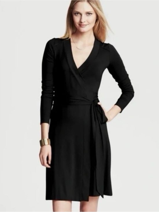 Banana Republic Dresses & Skirts - Banana Republic Wrap Dress 3/4 Sleeve Self-Tie Waist Midi Black S